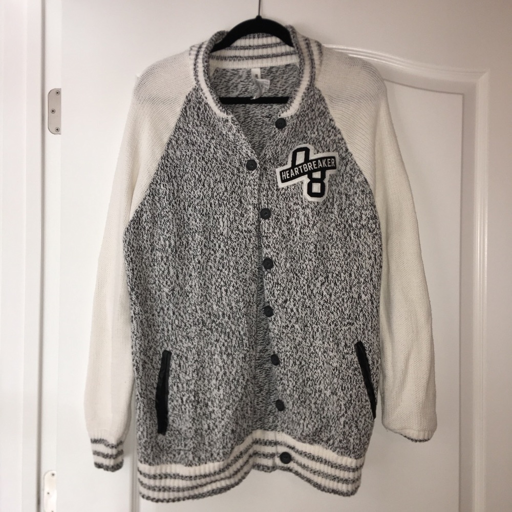 Oversized Cardigan “Lettermen Jacket”